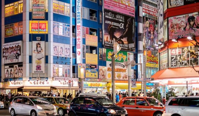 Akihabara: A Geek’s Guide to Tokyo’s Tech Wonderland / Tokyo