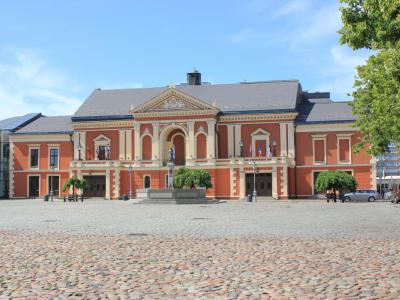Theater Square