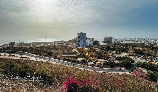 From Plateau to Ouakam to Almadies: Exploring Dakar, Senegal / Dakar