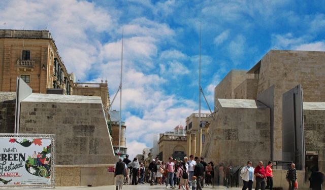 City of Valletta Malta: A Historical Journey / Valletta