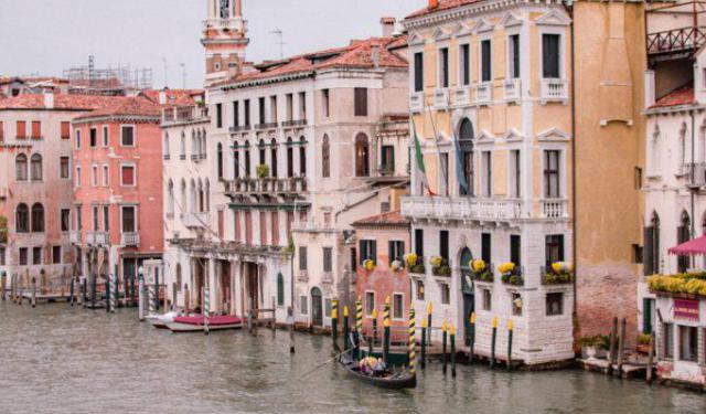 14 Self-Guided Walking Tours In Venice, Italy + Create Your Own Walk