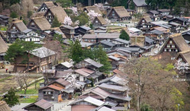 Don’t Miss This Day Trip to Shirakawa-go, Japan