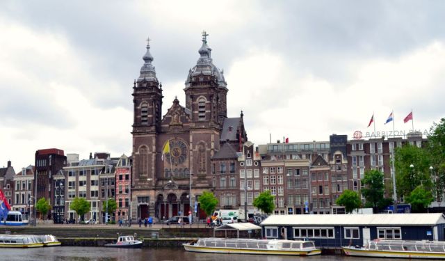 A Day in Amsterdam: The Capital of Canals