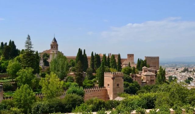 Ten Things to Do in Granada in Spring