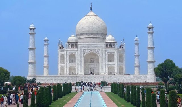 Delhi – Agra – Amritsar: A Day Trip to Agra