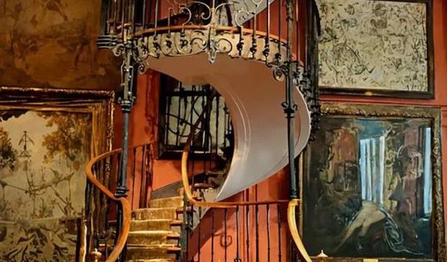 Campervan Holiday Paris France