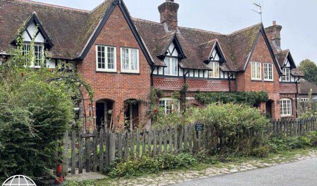Visit Avebury, Wiltshire: Stone Circles and More