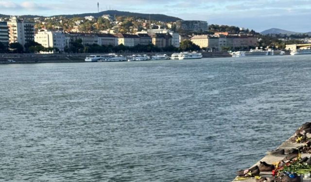 How to See the Best of Budapest in Just One Day / Budapest