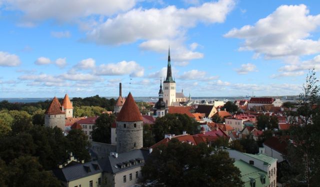 Tallinn, Estonia – the Real-Life Medieval Fair / Tallinn