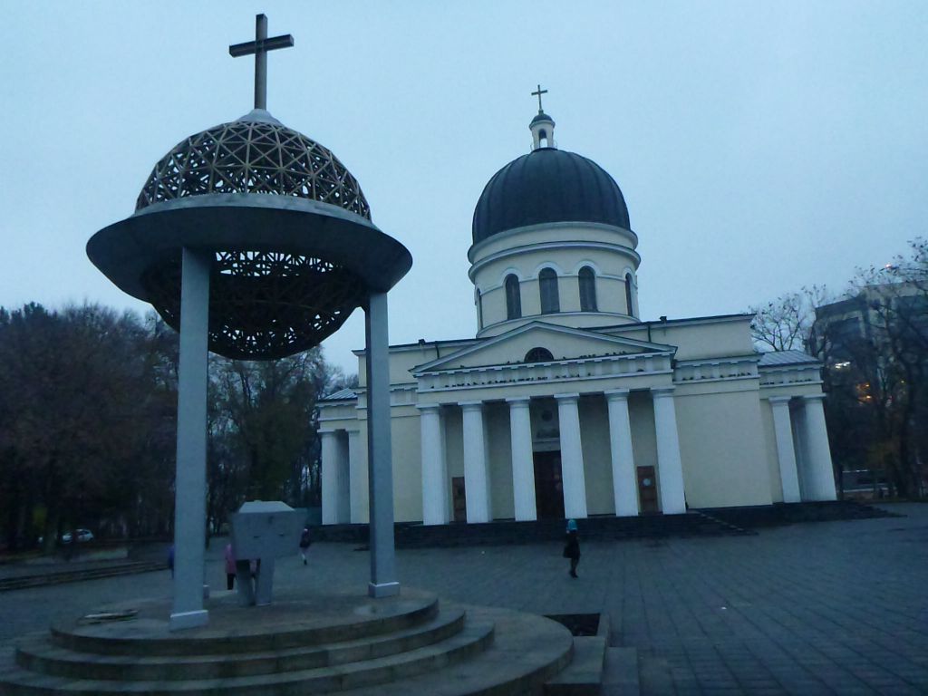 Backpacking In Moldova: Top 12 Sights In Chisinau, Chisinau, Moldova (B)