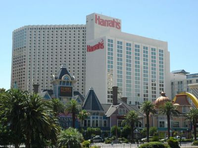 Bally's Las Vegas Casino Tour & Hotel Review - The Strip's First Megaresort  Lives On. Is It Good? 