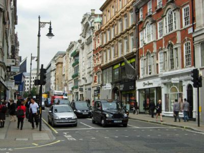 Bond Street in London City Centre - Tours and Activities