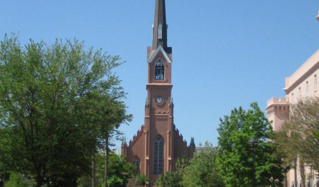 charleston church tours