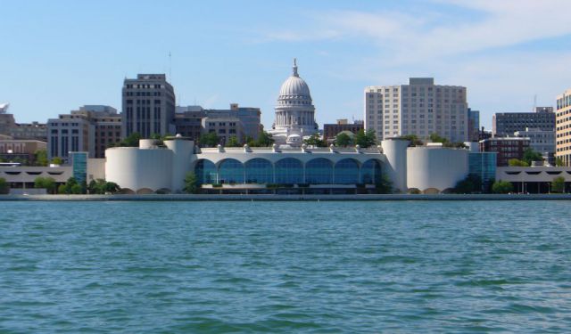 madison wi walking tours