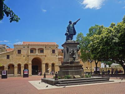 Parque Colon (Colon Park)
