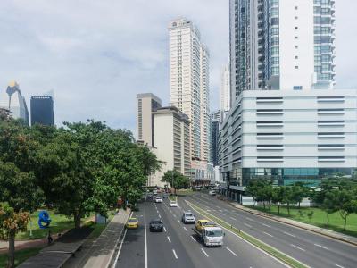 Avenida Balboa, Panama City