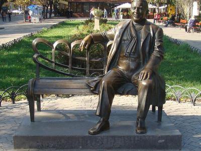 Leonid Utyosov Monument