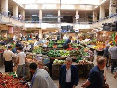 Rue Ferhat Boussad (Ferhat Boussad Street)