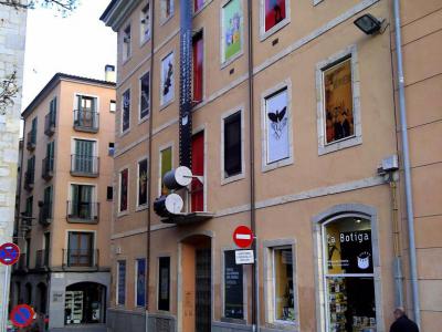 Museu del Cinema-Colleccio Tomas Mallol (Cinema Museum - Tomas Mallol Collection)