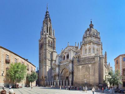 Toledo Cathedral and Monstrance of Arfe