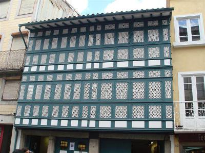 Casa dos Crivos (Residence of the Crivos)