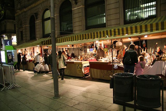 4kspain] Walking luxury shopping streets of Barcelona, Passeig de Gràcia, barcelona  shopping walk 