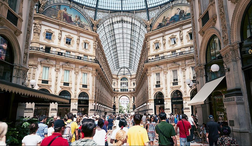 This Outlet Mall In Italy Is A Must-Go The Next Time You Travel