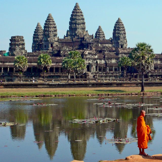 2 Self-Guided Walking Tours In Siem Reap, Cambodia + Maps