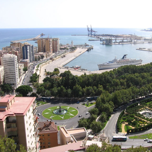 self guided walking tour of malaga spain