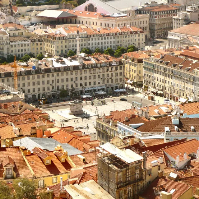 Custom Walk in Lisbon, Portugal