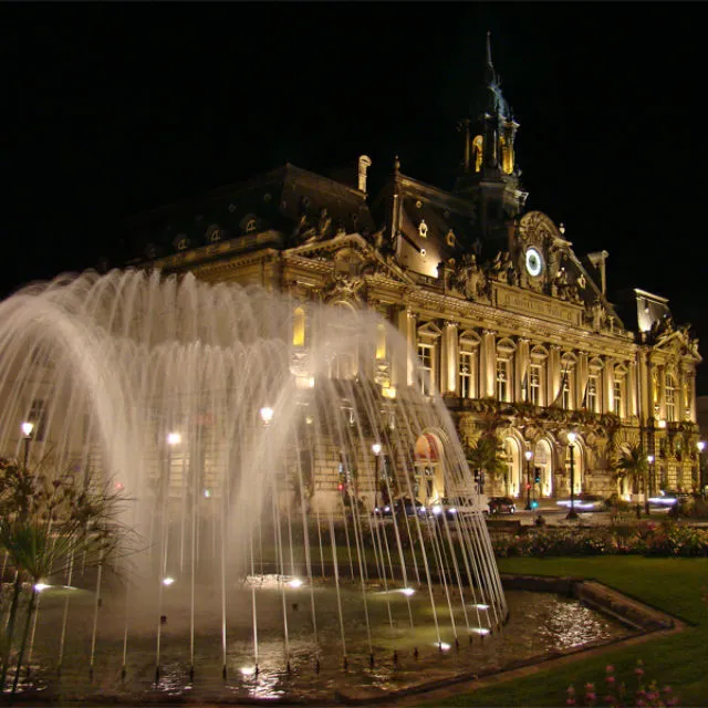 Custom Walk in Tours, France