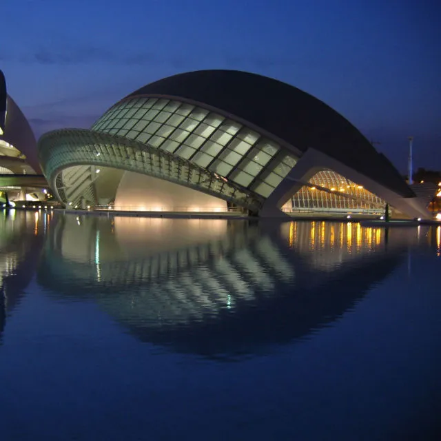 Custom Walk in Valencia, Spain