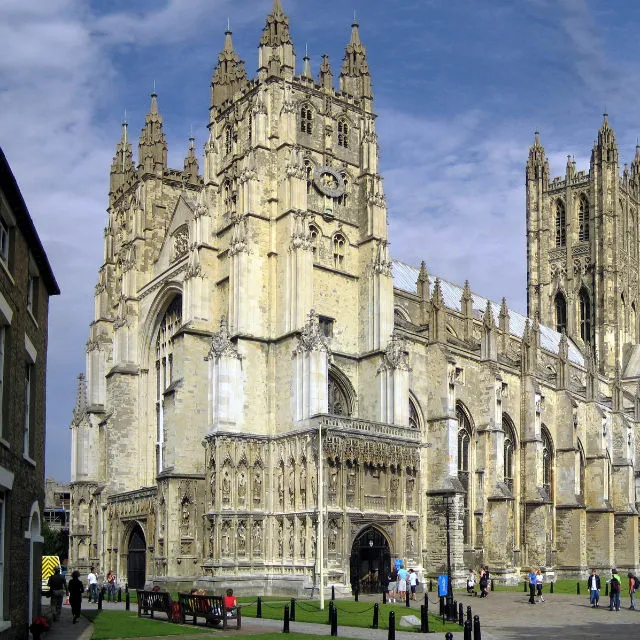 Custom Walk in Canterbury, England