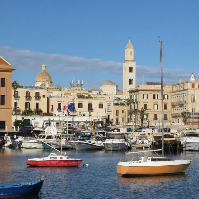 Custom Walk in Bari, Italy