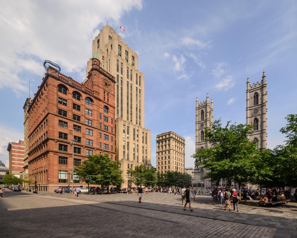 Square place. Place d'armes Montreal.