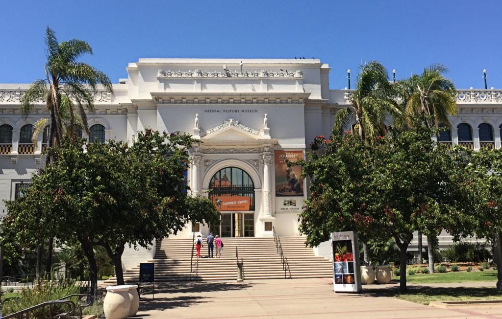 natural-history-museum-of-los-angeles-downtown-la