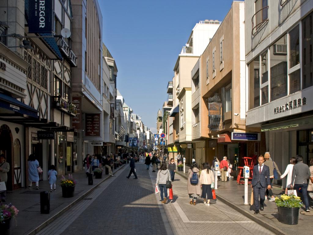 Motomachi Rococo - Introducing Yokohama's popular tourist destinations!