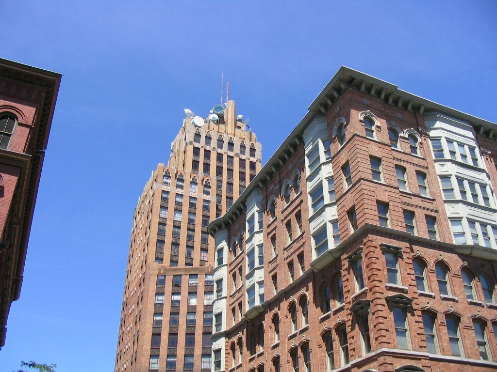 State tower. Syracuse USA. Syracuse NY. Уоррен Тауэрс. Америка фото достопримечательности многоэтажка.