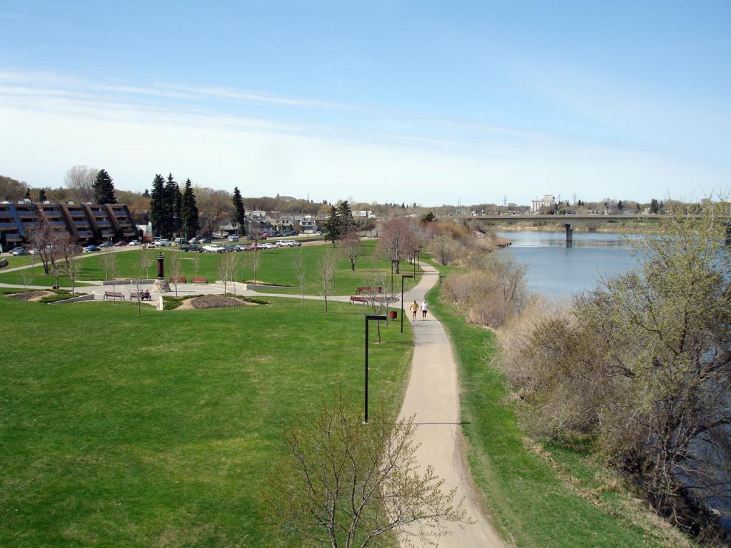 Rotary Park & Peace Prayer Pole Monument, Saskatoon