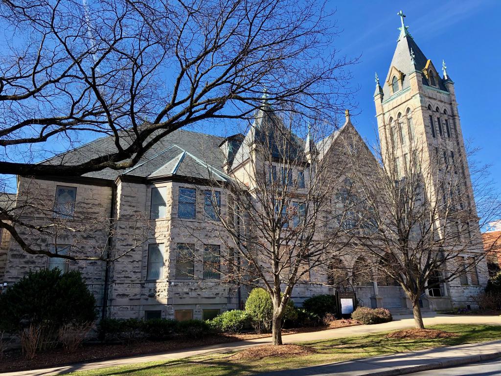 Central United Methodist Church Asheville   49702 