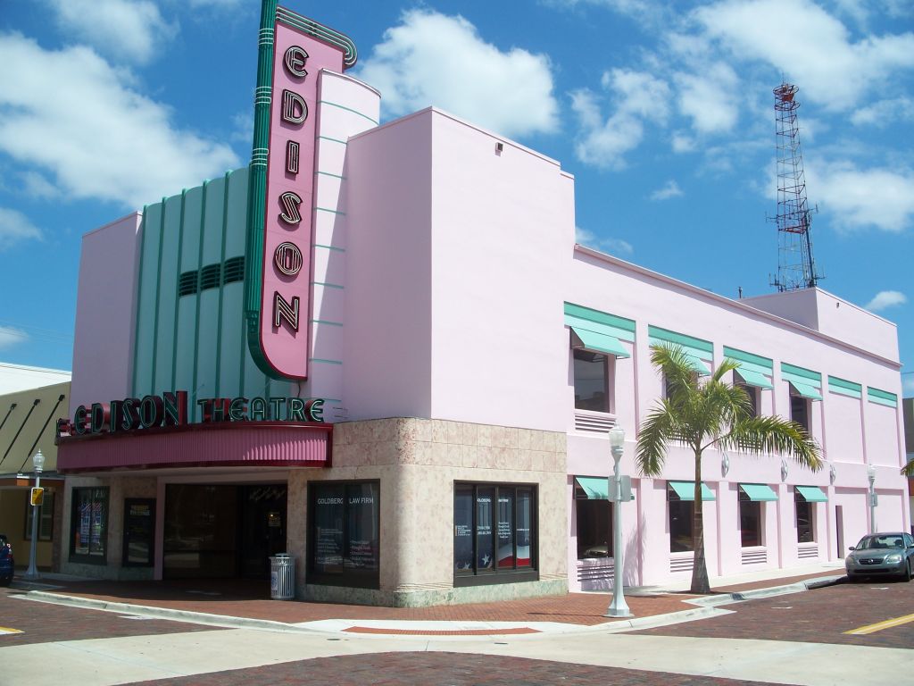 the-edison-theatre-fort-myers