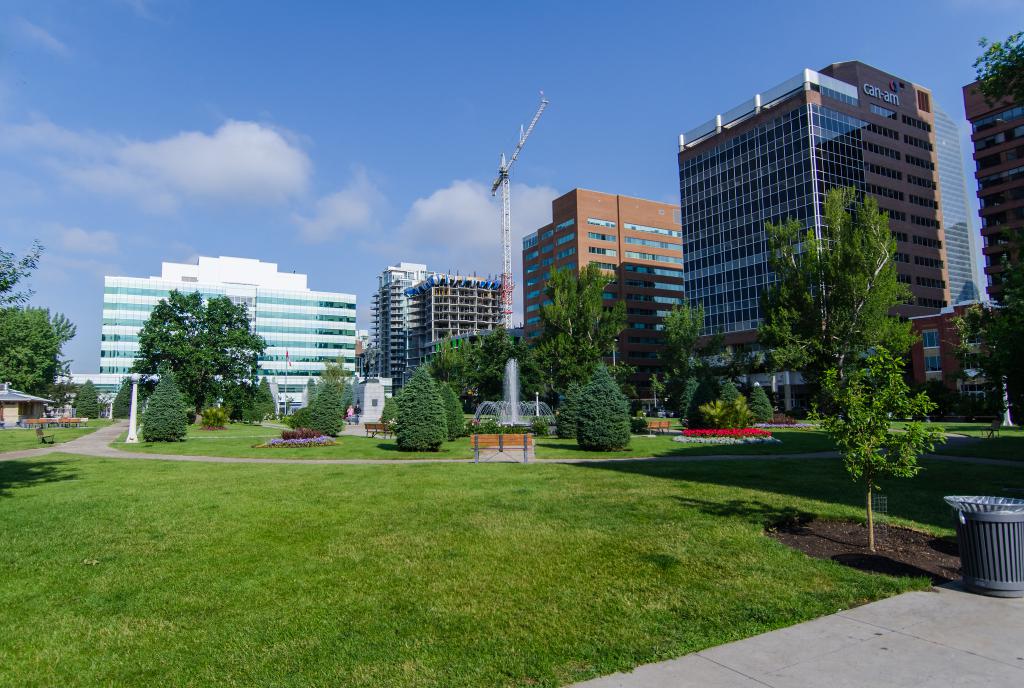 Central Memorial Park, Calgary