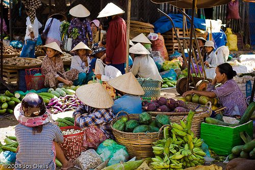 Đông Ba (Dong Ba Market), Hue