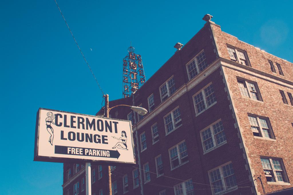 clermont lounge t shirt