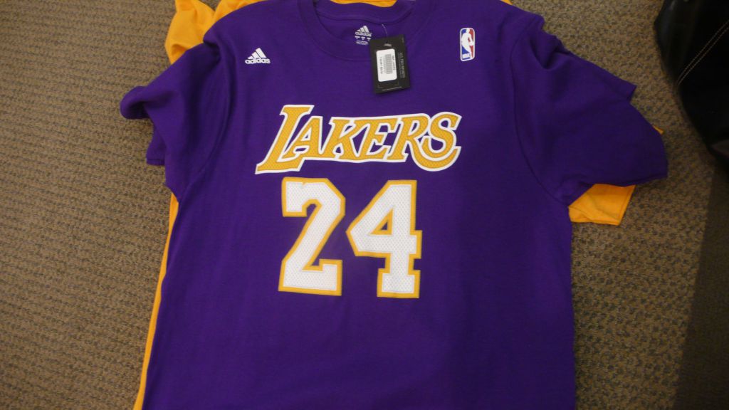 Lakers Team LA Store, Los Angeles