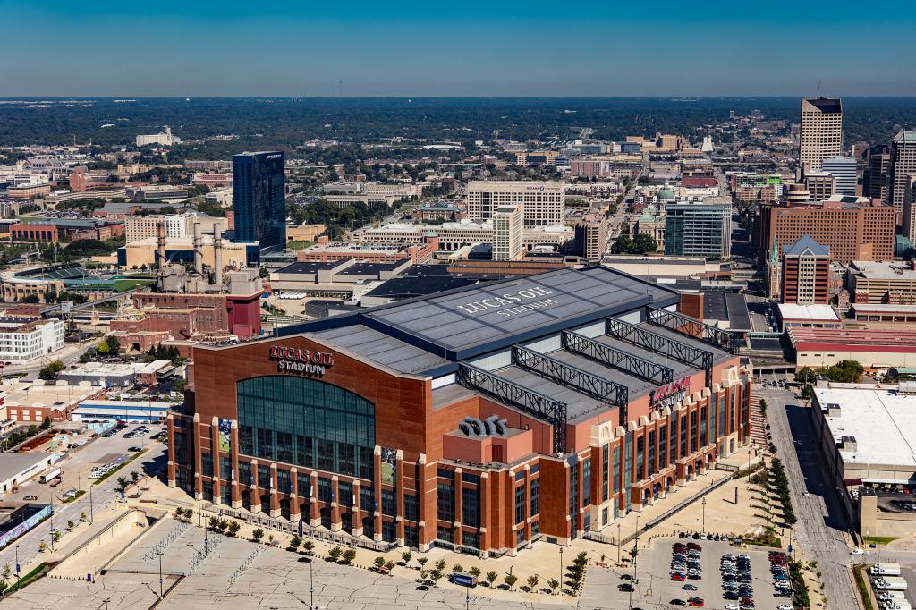 Colts decide whether Lucas Oil Stadium roof will be open for Week