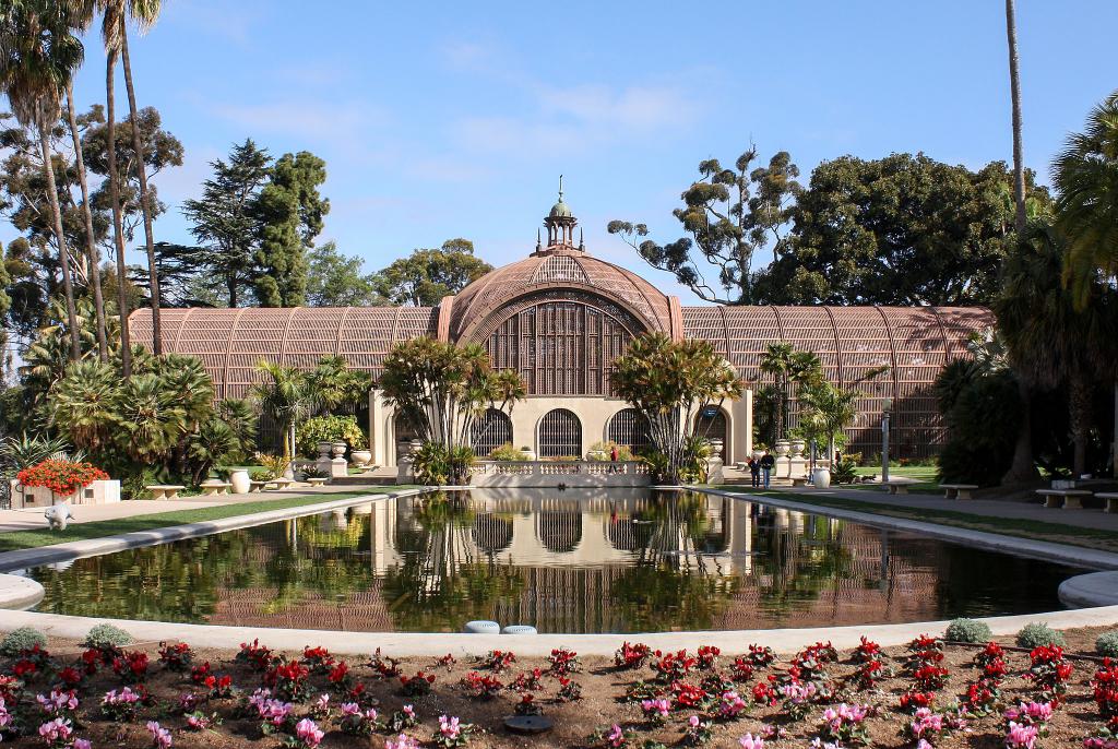 Botanical Building & Lily Pond, San Diego