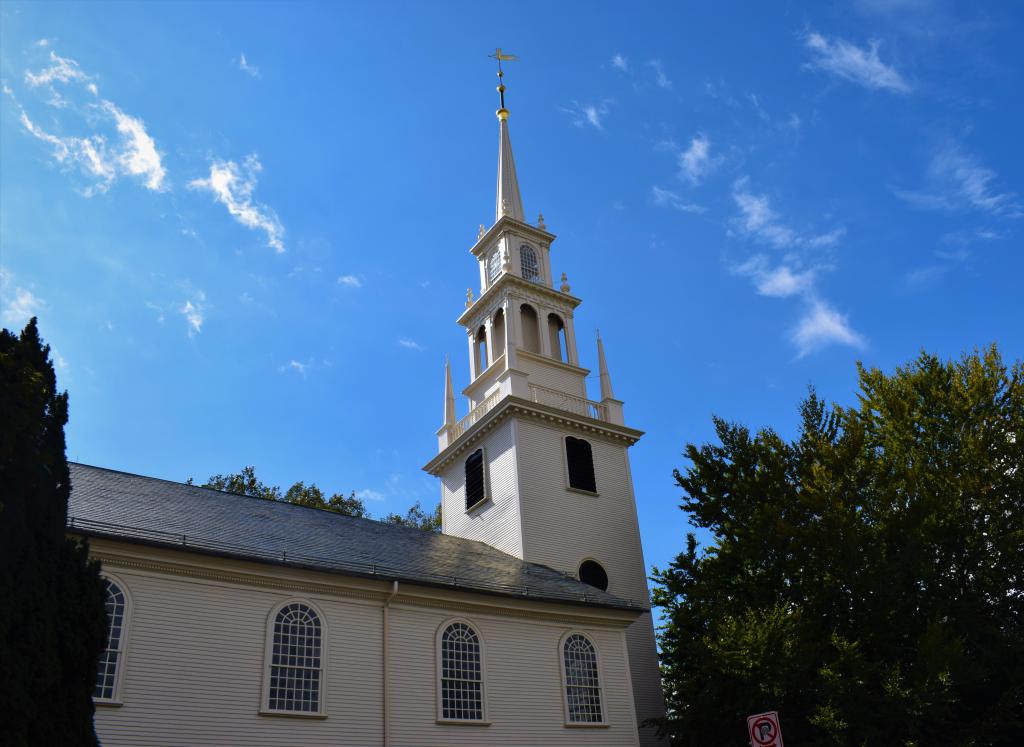 Trinity Church, Newport