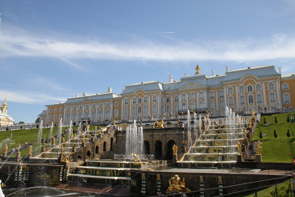 Петергоф 5. Peterhof Palace St Petersburg. Петергоф год постройки. Петергоф зрелый Барокко. Петергоф в начале ноября.